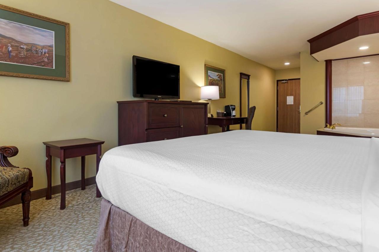 Western Grand-sault & 3* Grand Falls