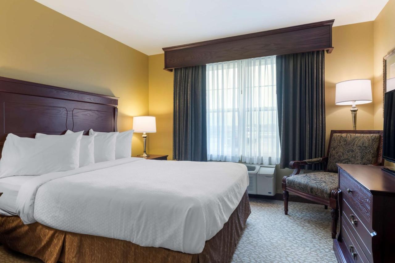 Hotel Western Grand-sault & 3*