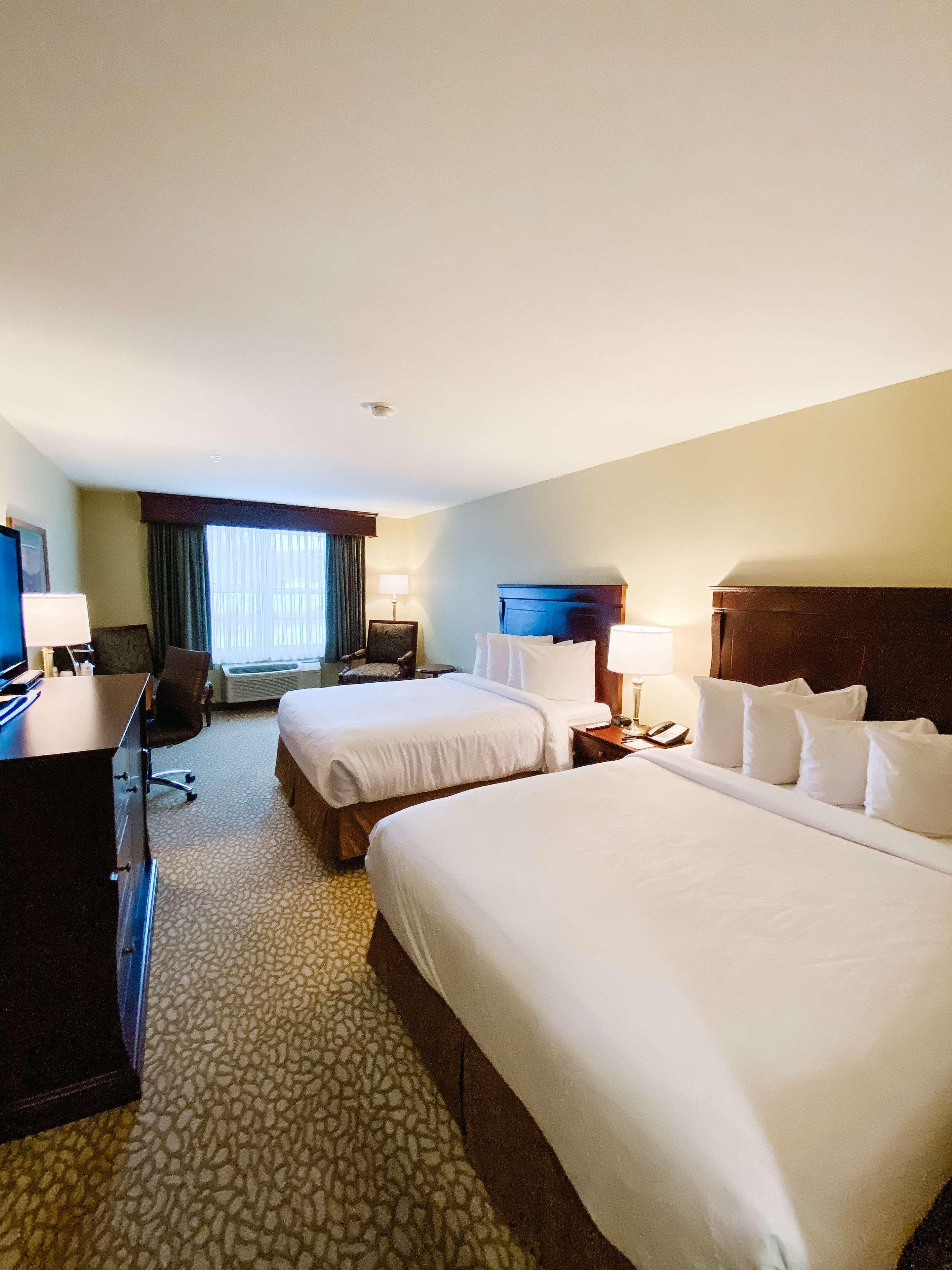 Hotel Western Grand-sault & 3*