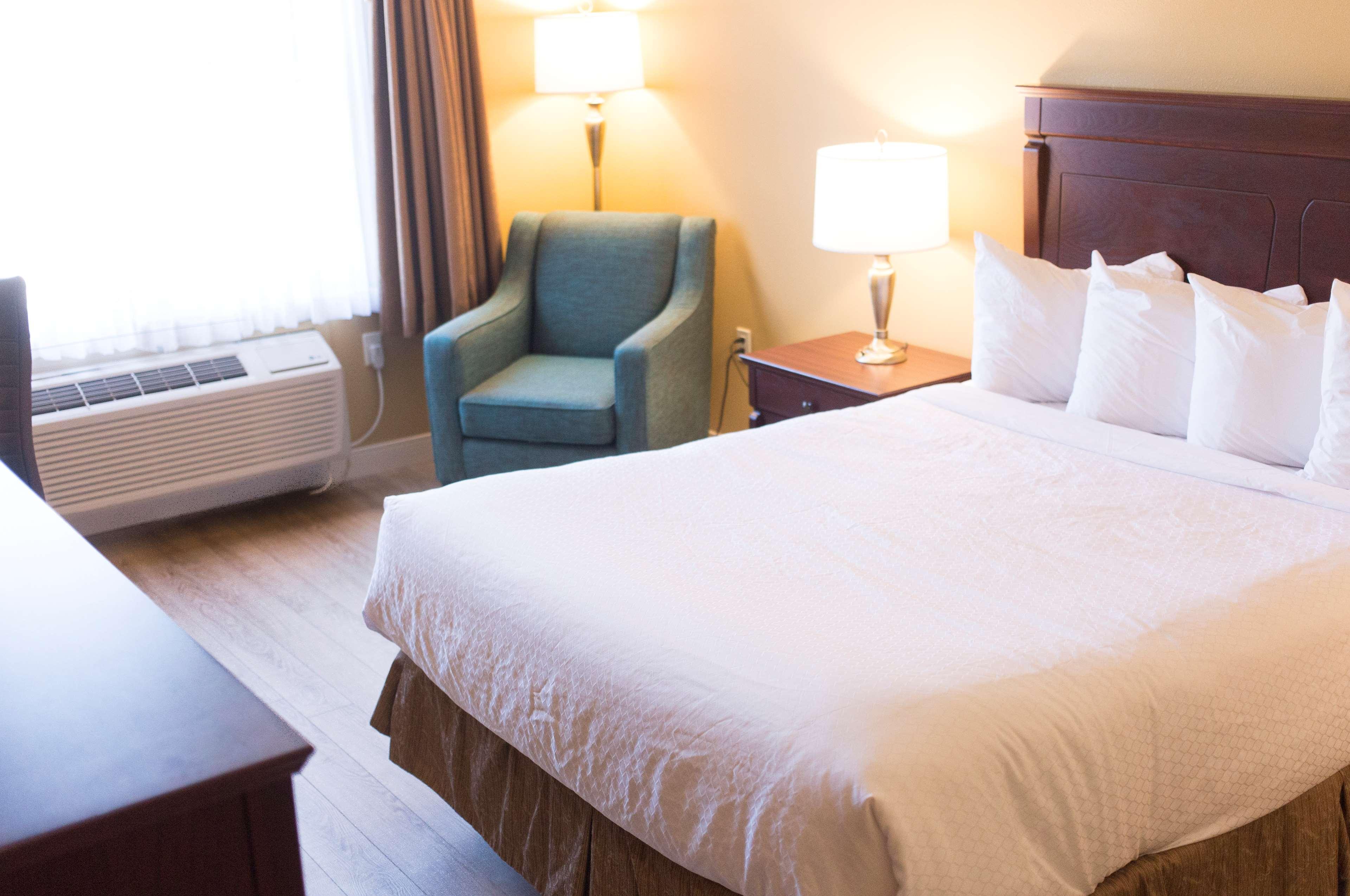Western Grand-sault & Hotel 3*